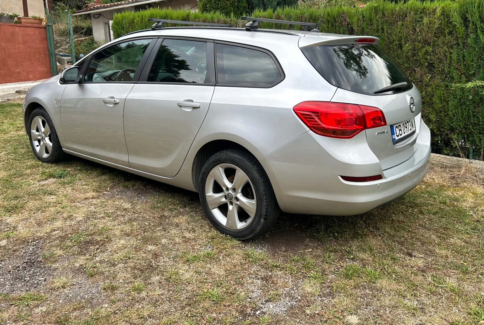 Opel Astra 1.6 115кс., снимка 3 - Автомобили и джипове - 55597128