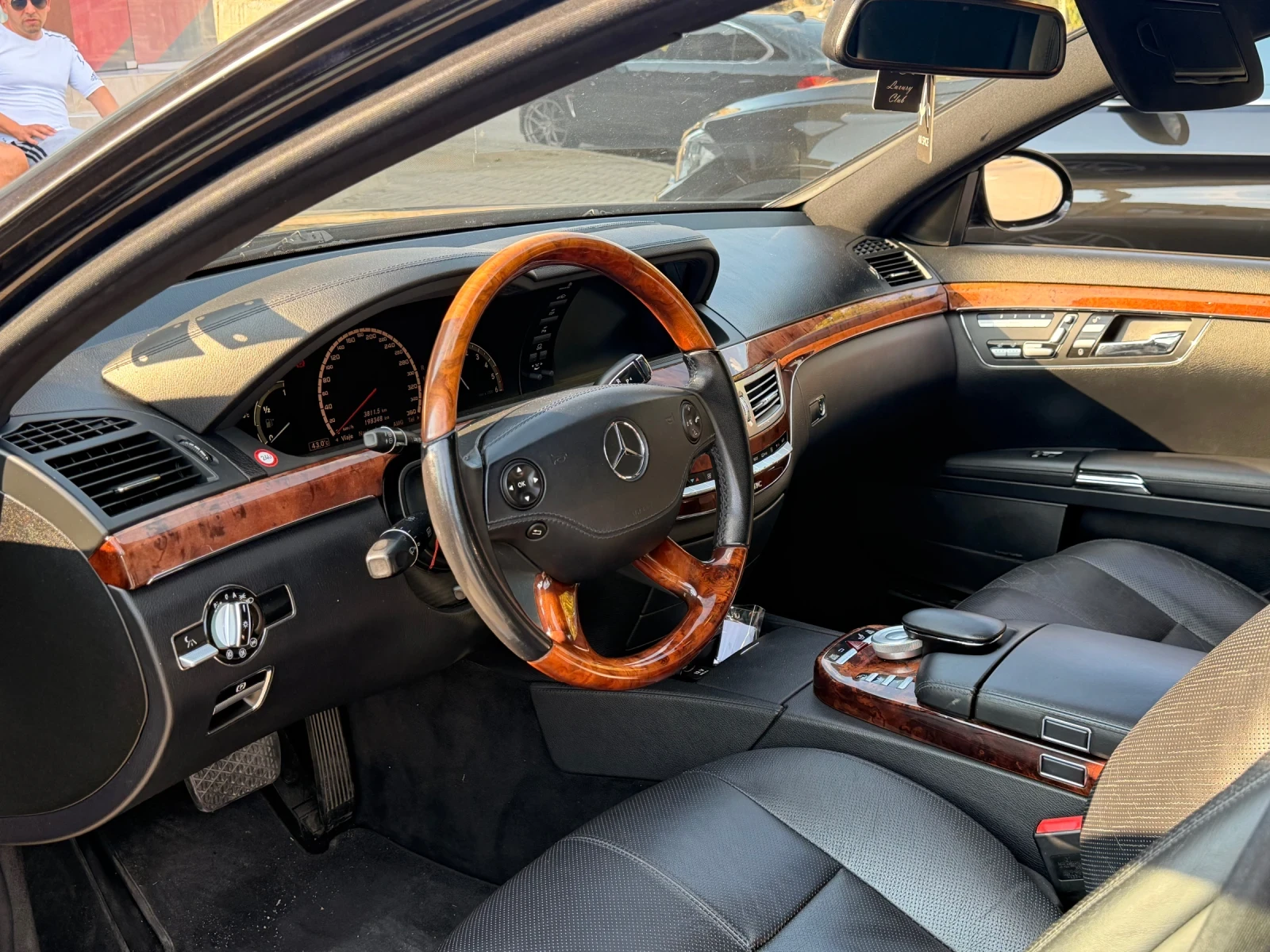 Mercedes-Benz S 320, снимка 6 - Автомобили и джипове - 55618600
