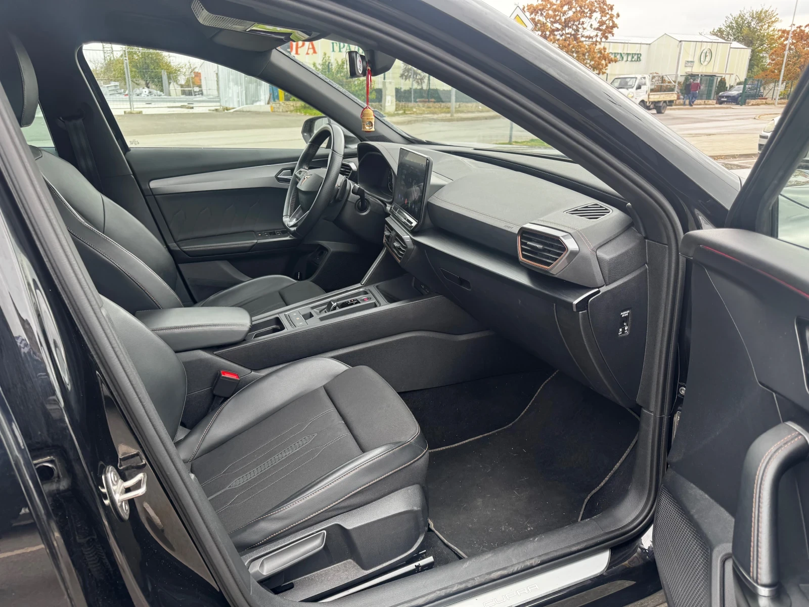 Cupra Formentor, снимка 8 - Автомобили и джипове - 56677980