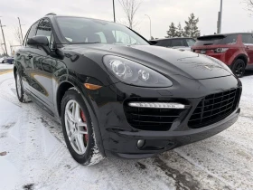 Porsche Cayenne Turbo S AWD* CARFAX* АвтоКредит * (ЦЕНА ДО БГ), снимка 3