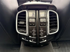 Porsche Cayenne Turbo S AWD* CARFAX* АвтоКредит * (ЦЕНА ДО БГ) - 21599 € / 42243.97 лв. - 96255643 14