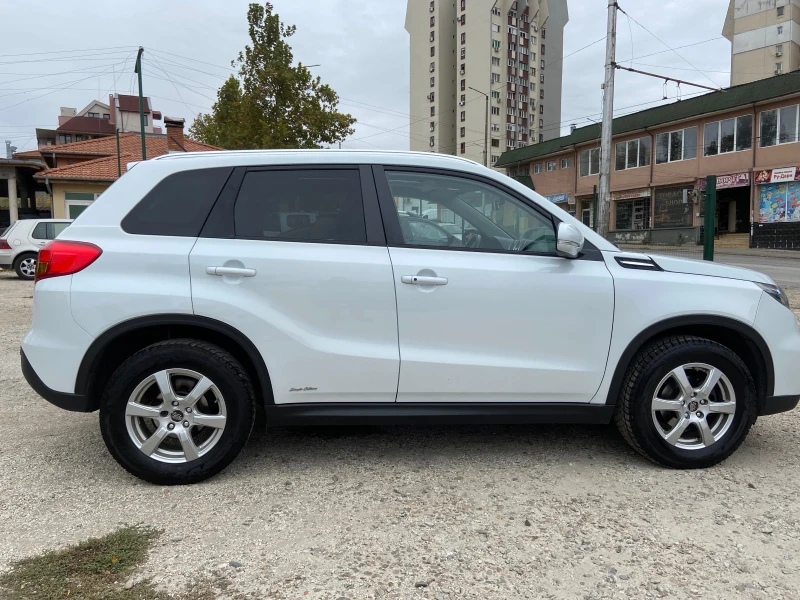 Suzuki Vitara 1.6I 4X4  NAVI Камера Панорама Allgrip Швейцария, снимка 5 - Автомобили и джипове - 47825785