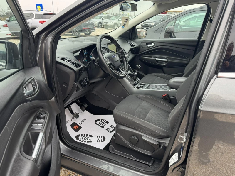 Ford Kuga 1.5D, снимка 12 - Автомобили и джипове - 48212304