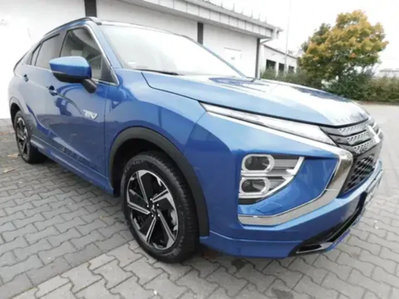 Mitsubishi Eclipse Cross PHEV, снимка 2 - Автомобили и джипове - 48818447