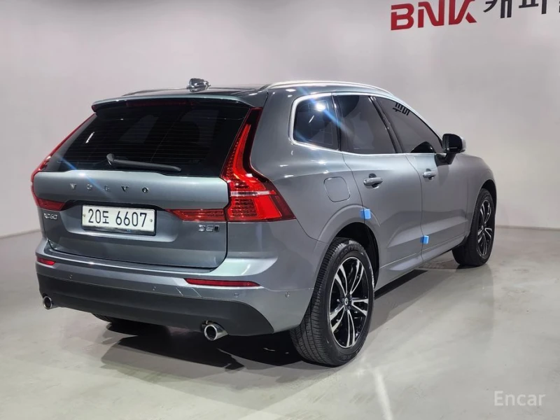 Volvo XC60, снимка 4 - Автомобили и джипове - 53205619