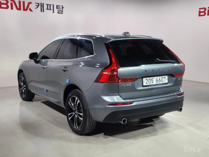 Volvo XC60, снимка 6 - Автомобили и джипове - 53205619