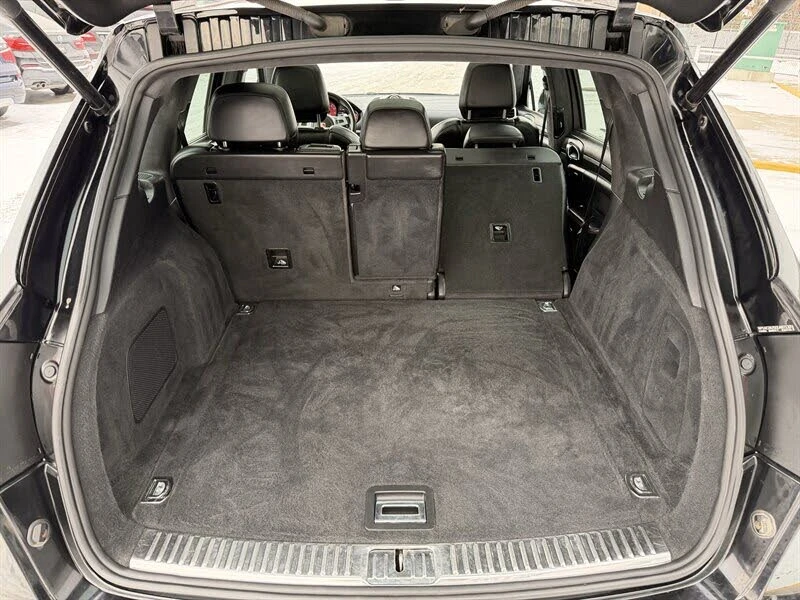 Porsche Cayenne Turbo S AWD* CARFAX* АвтоКредит * (ЦЕНА ДО БГ), снимка 13 - Автомобили и джипове - 53457879