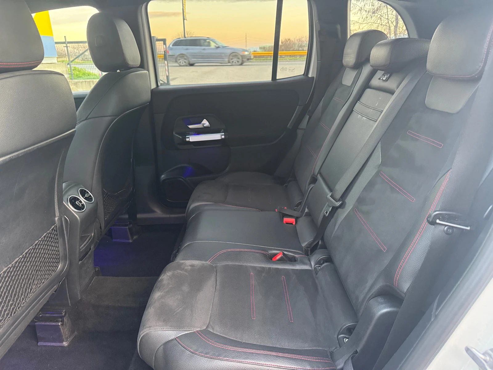 Mercedes-Benz GLB PREMIUM AMG LINE 4-MATIC | Mobile.bg � ����������� 14