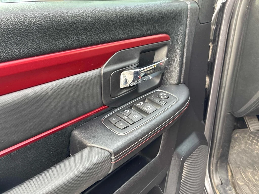 Dodge RAM 1500 2016 Rebel * CARFAX * ��� ������������ ������ | Mobile.bg � ����������� 11