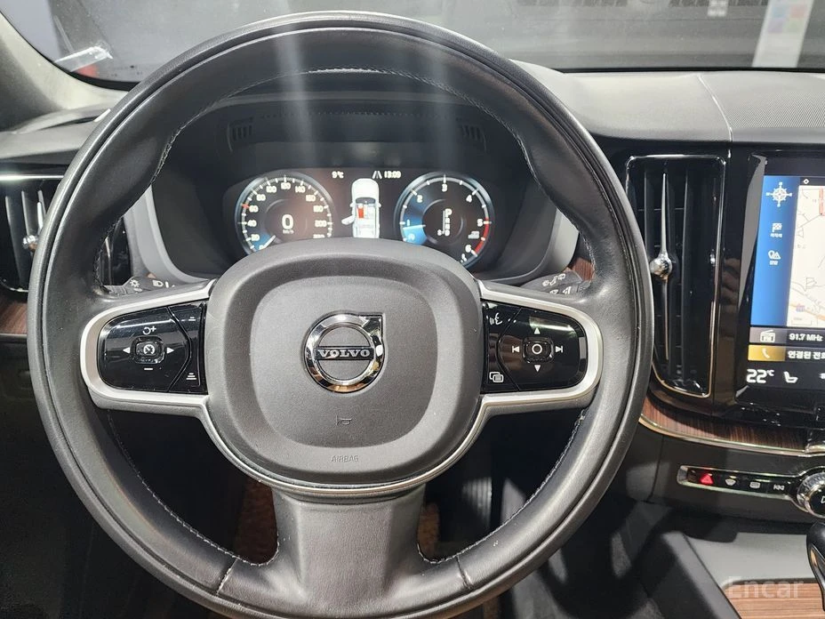 Volvo XC60  - изображение 10