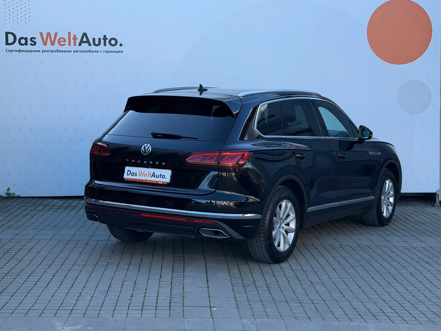 VW Touareg, снимка 2 - Автомобили и джипове - 56421019