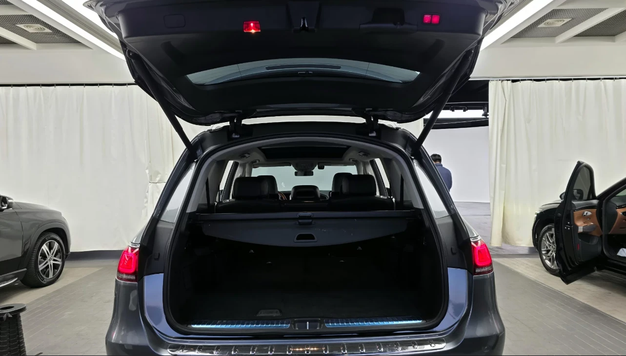 Mercedes-Benz GLS AMG | DVD | BURMESTER, снимка 13 - Автомобили и джипове - 54632094
