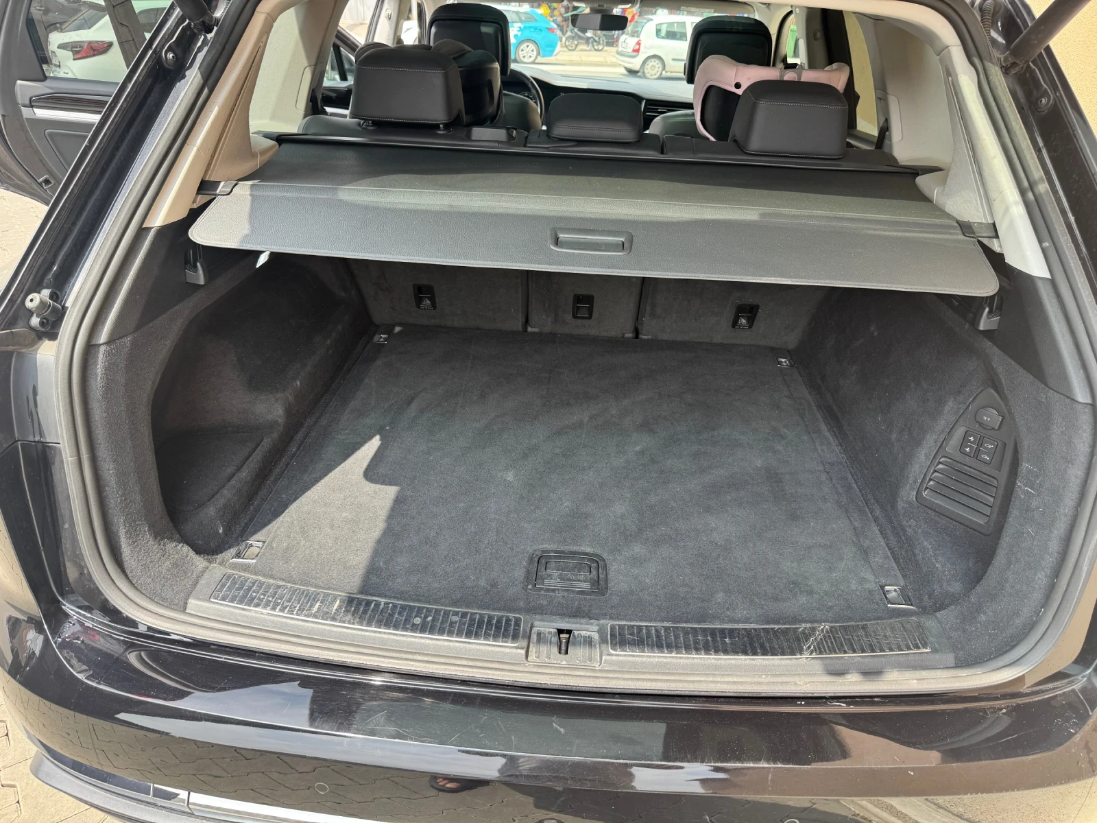 VW Touareg 3.0tdi 286ks, снимка 13 - Автомобили и джипове - 55145786