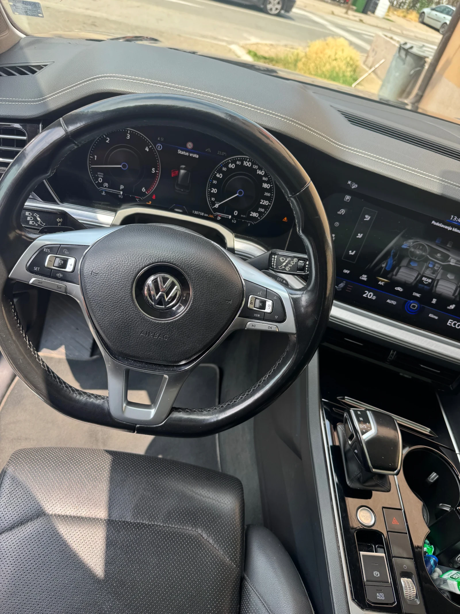 VW Touareg 3.0tdi 286ks, снимка 14 - Автомобили и джипове - 55145786