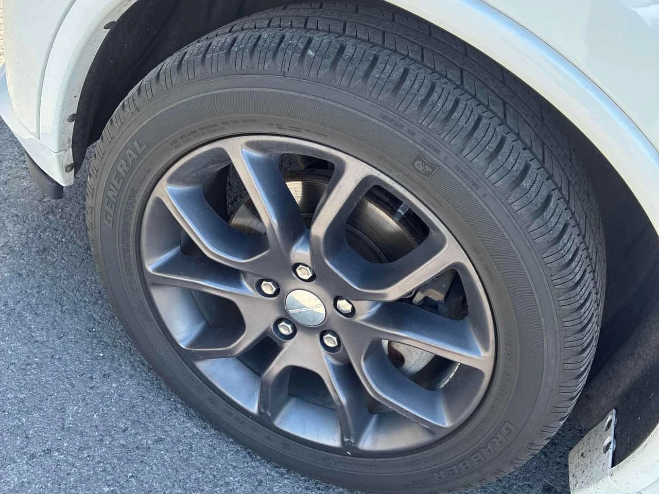 Dodge Durango AWD 4dr R/T/CARFAX/ВТОРИ ЧИФТ ГУМИ И ДЖАНТИ/КЛИП/, снимка 7 - Автомобили и джипове - 55418219