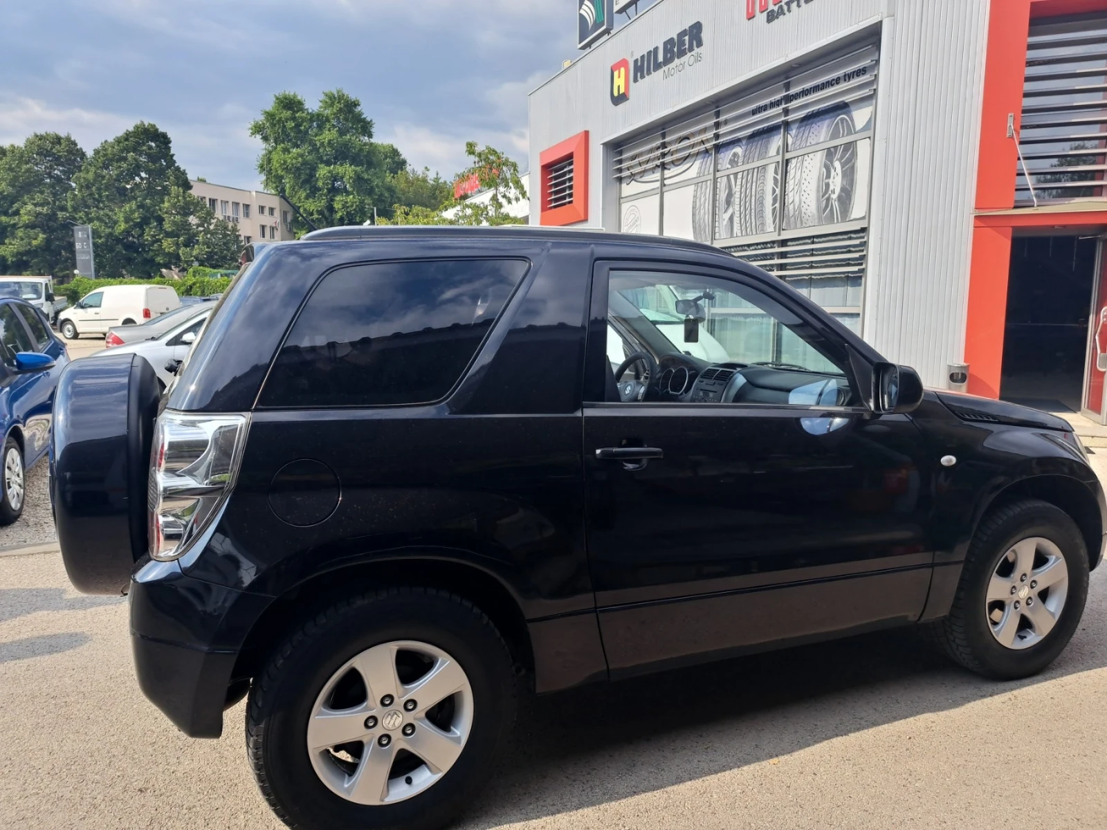 Suzuki Grand vitara 1.9 DDiS, снимка 3 - Автомобили и джипове - 56064524