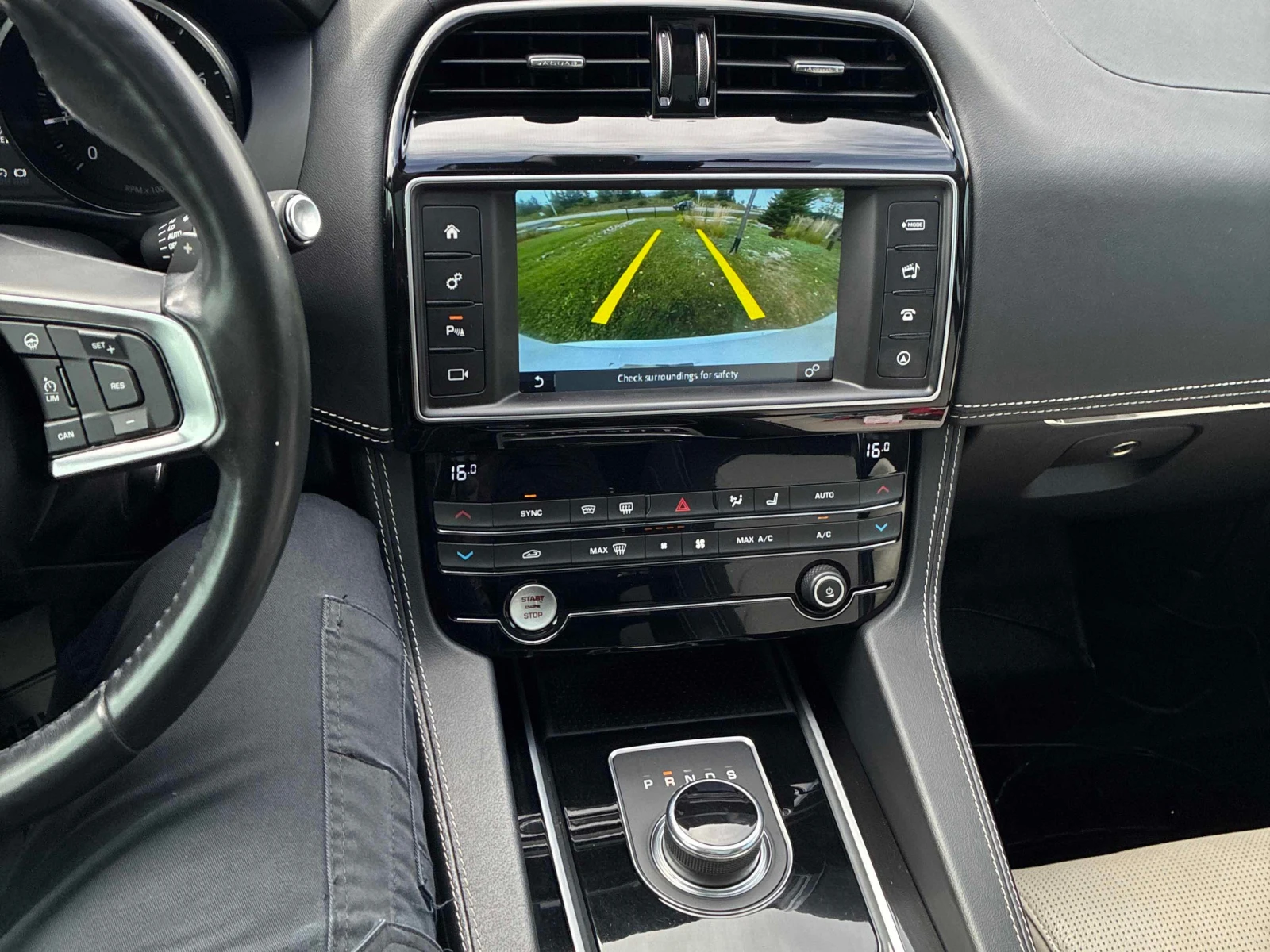 Jaguar F-PACE * 35t R Sport * CARFAX *  | Mobile.bg � ����������� 9