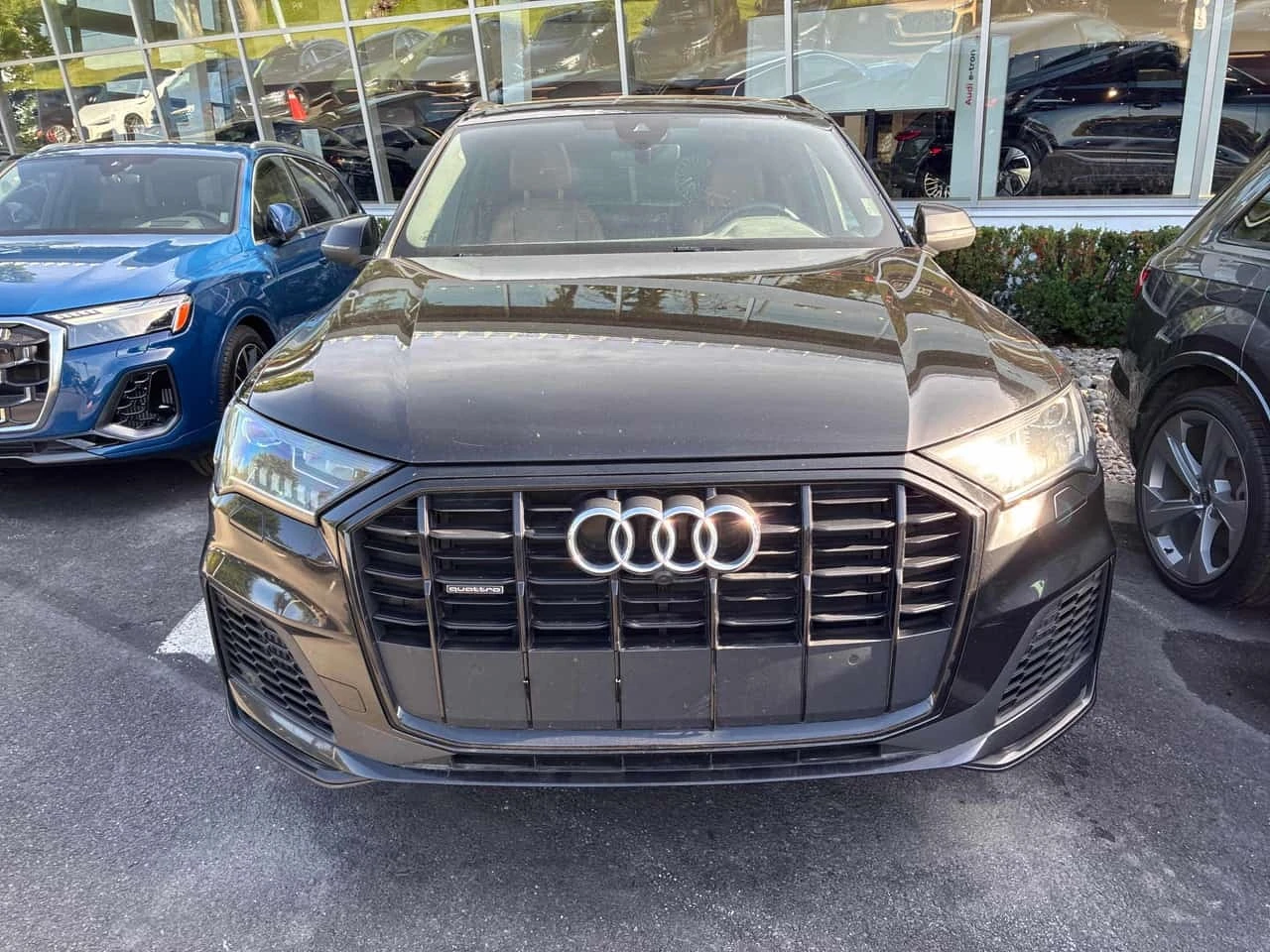 Audi Q7 Matrix / Comfort / Carfax /Автокредит , снимка 6 - Автомобили и джипове - 56170168