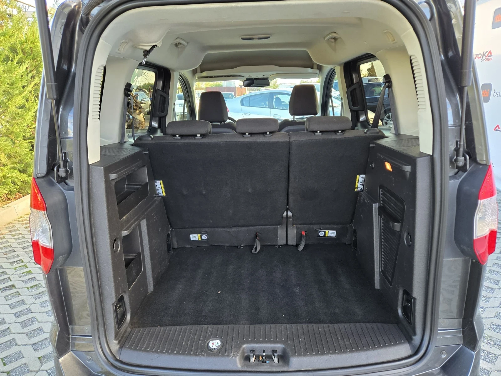 Ford Tourneo Courier= 143.000km - изображение 10