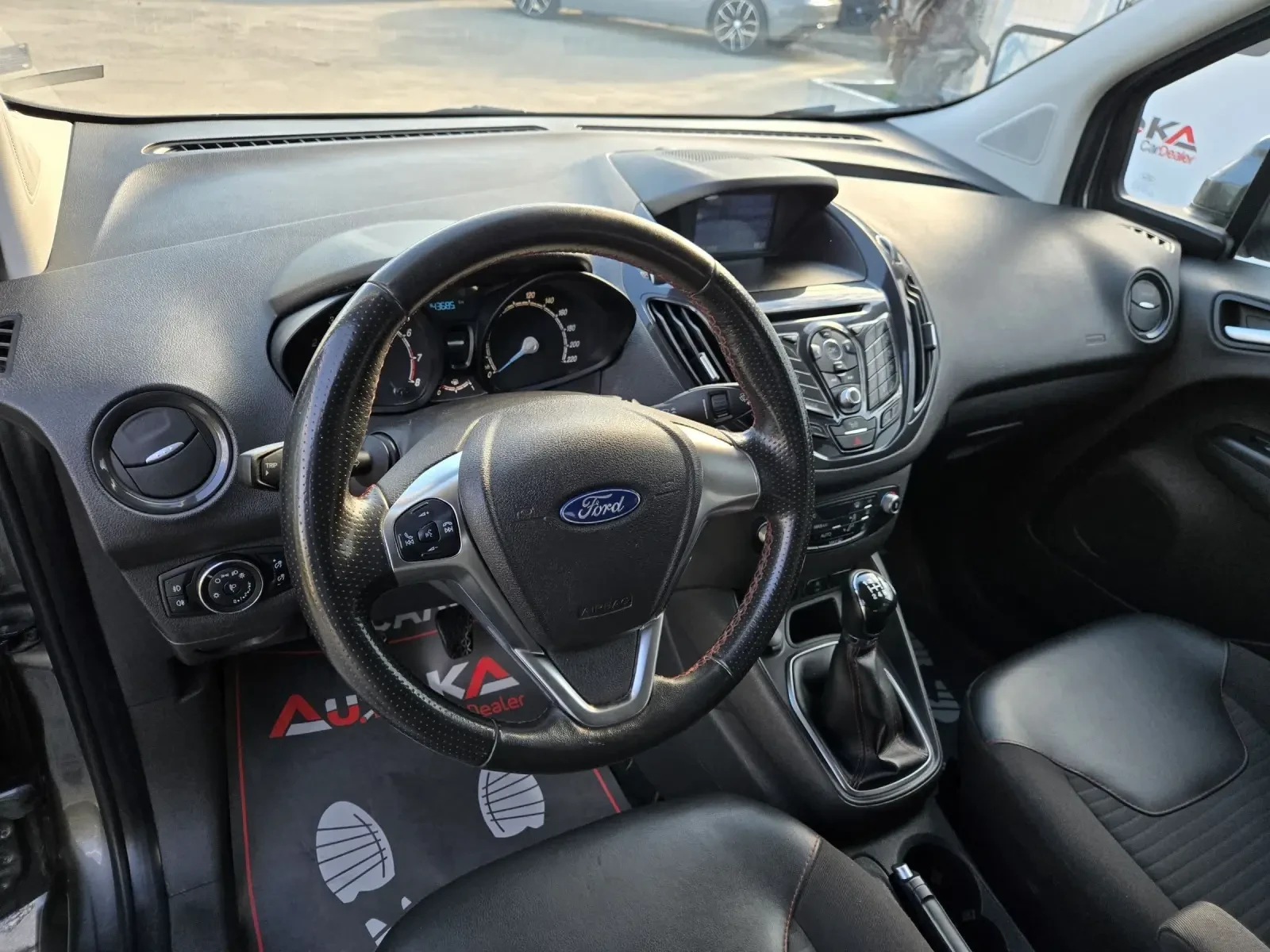 Ford Tourneo Courier= 143.000km - изображение 8