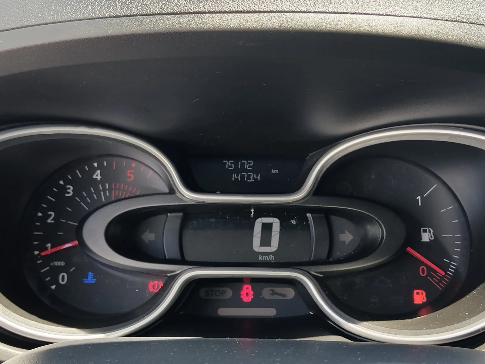 Renault Trafic 2.0dCi/146к.с./L2H1, снимка 11 - Бусове и автобуси - 55232617