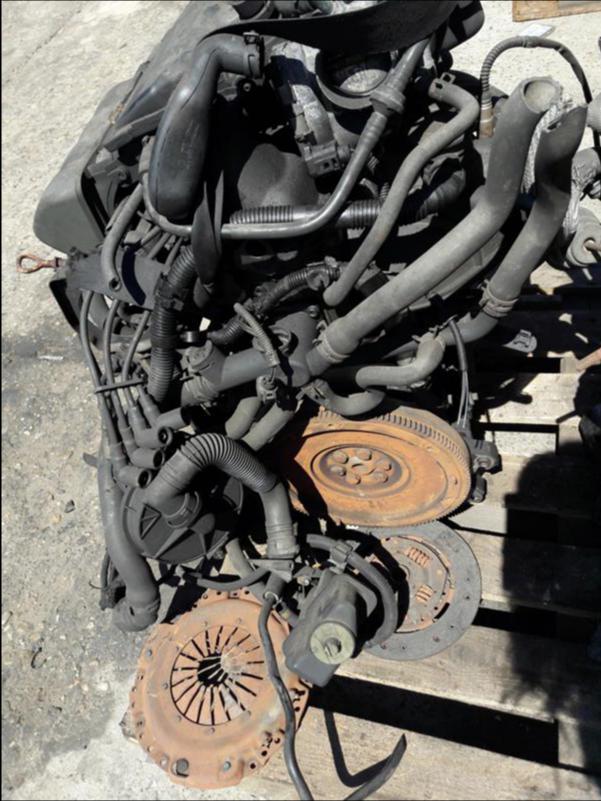 Двигател за VW New beetle, снимка 4 - Части - 18108117