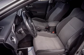 Toyota Auris 1.8 Hybrid ТОП! С ГАРАНЦИЯ! , снимка 9