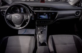 Toyota Auris 1.8 Hybrid ТОП! С ГАРАНЦИЯ! , снимка 8