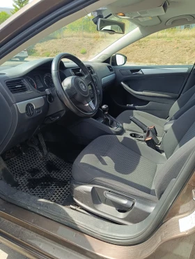 VW Jetta | Mobile.bg    6