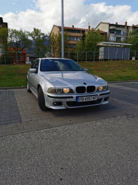  BMW 525