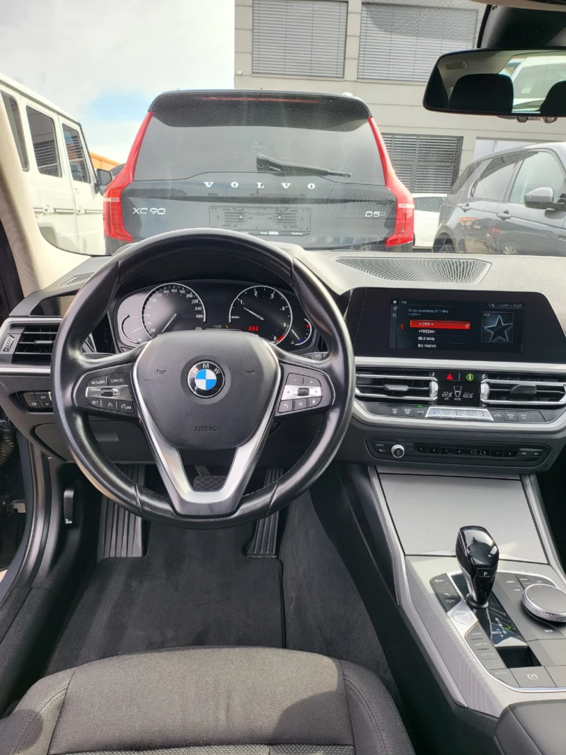 BMW 318, снимка 10 - Автомобили и джипове - 47597879