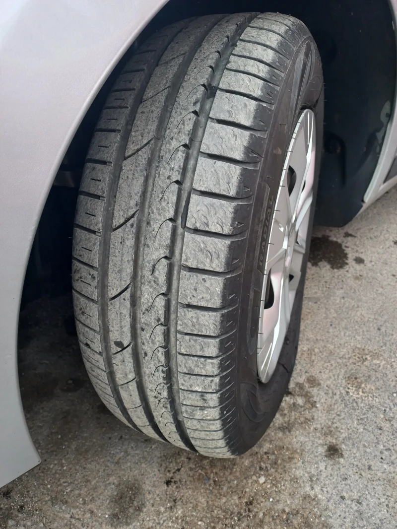 Renault Megane 1.5dci, снимка 7 - Автомобили и джипове - 52093607