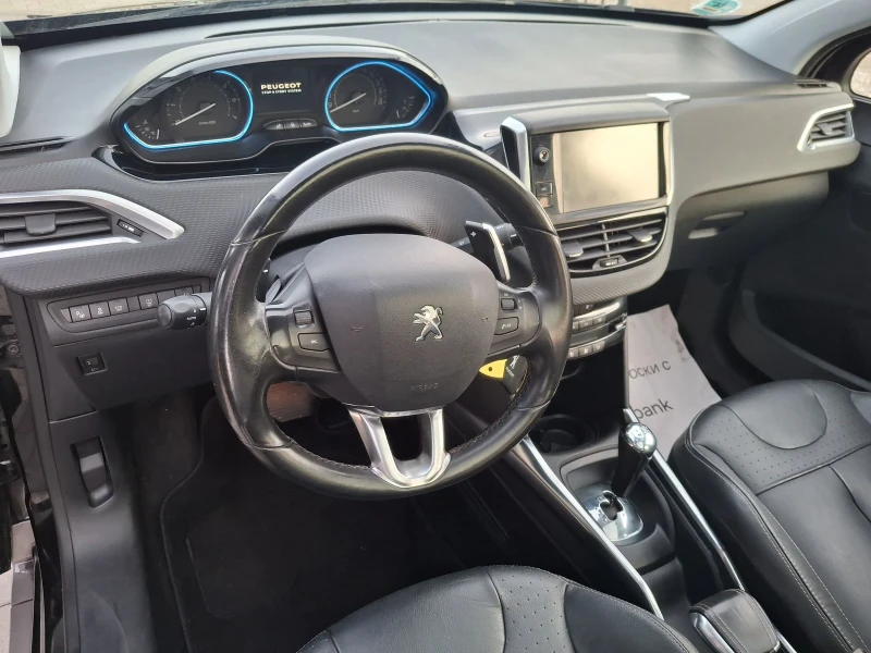 Peugeot 2008 1.2 Automat euro6 , снимка 13 - Автомобили и джипове - 52629500