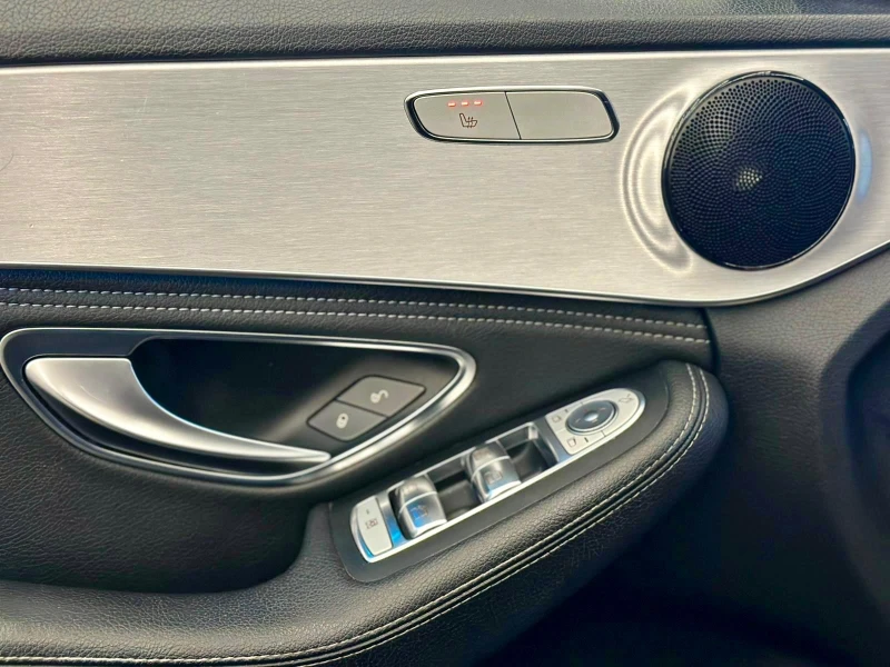 Mercedes-Benz C 250 4Matik* Подгрев* Лизинг, снимка 7 - Автомобили и джипове - 52938307