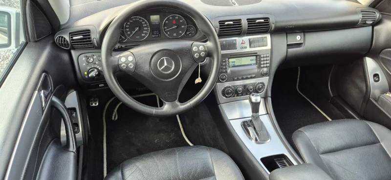 Mercedes-Benz C 230 2.5-204кс.AVANTG, снимка 13 - Автомобили и джипове - 53087198