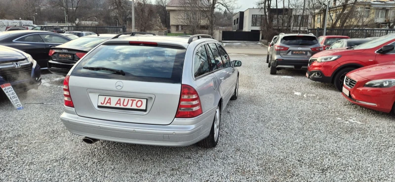 Mercedes-Benz C 230 2.5-204кс.AVANTG, снимка 6 - Автомобили и джипове - 53087198