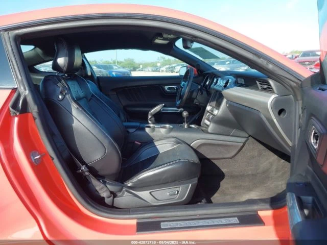 Ford Mustang GT PREMIUM - изображение 5