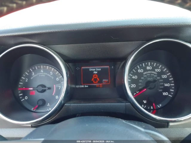 Ford Mustang GT PREMIUM - изображение 7