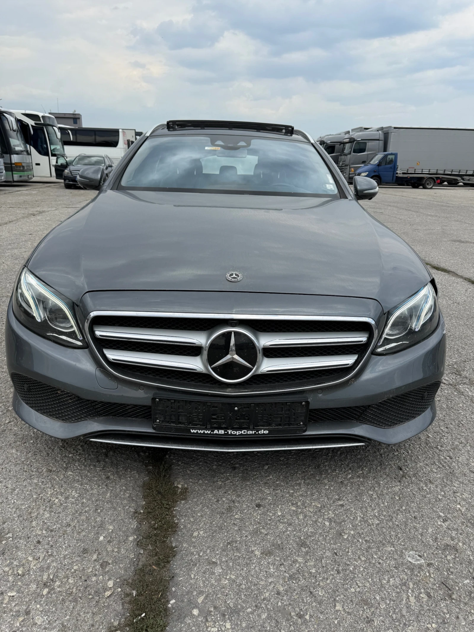 Mercedes-Benz E 350, снимка 1