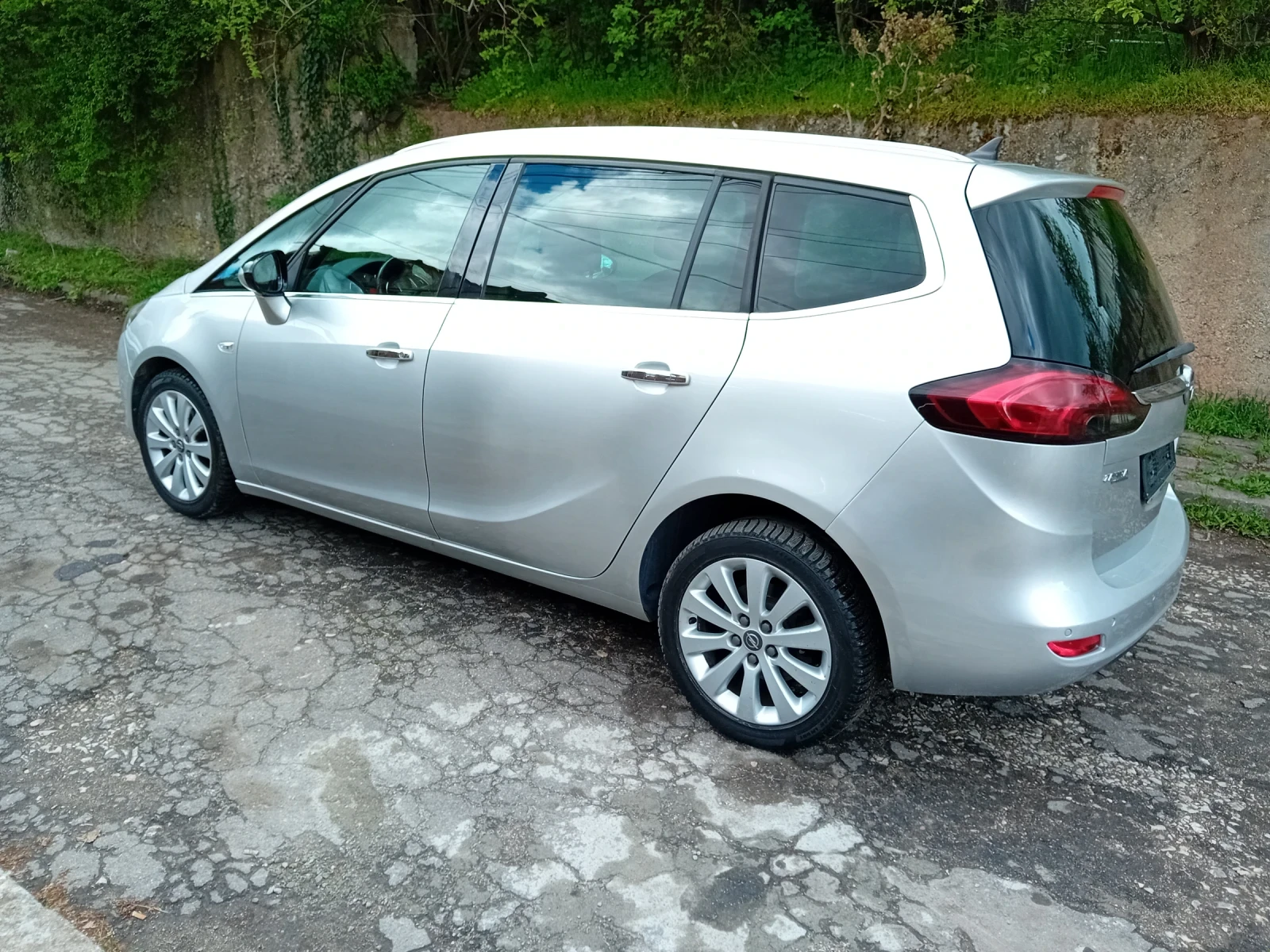 Opel Zafira 1.6 COSMO Turbo-Metan 150 hp - изображение 3