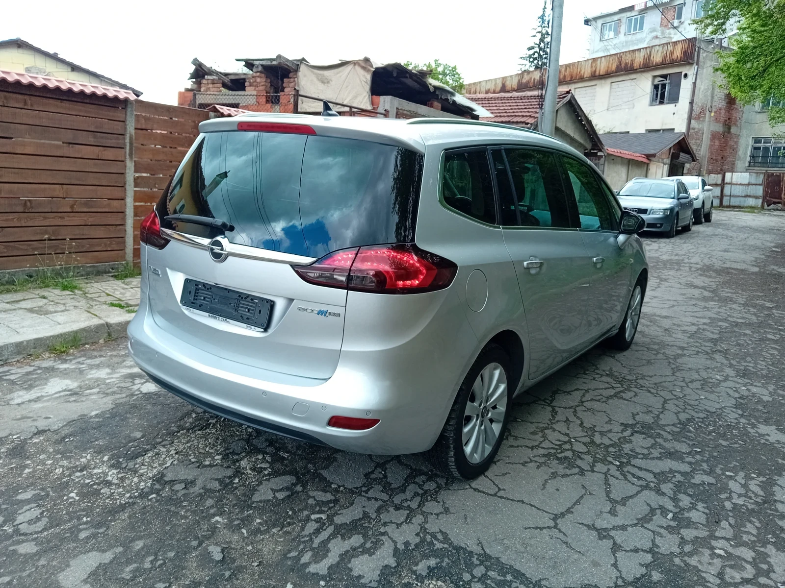Opel Zafira 1.6 COSMO Turbo-Metan 150 hp - изображение 4
