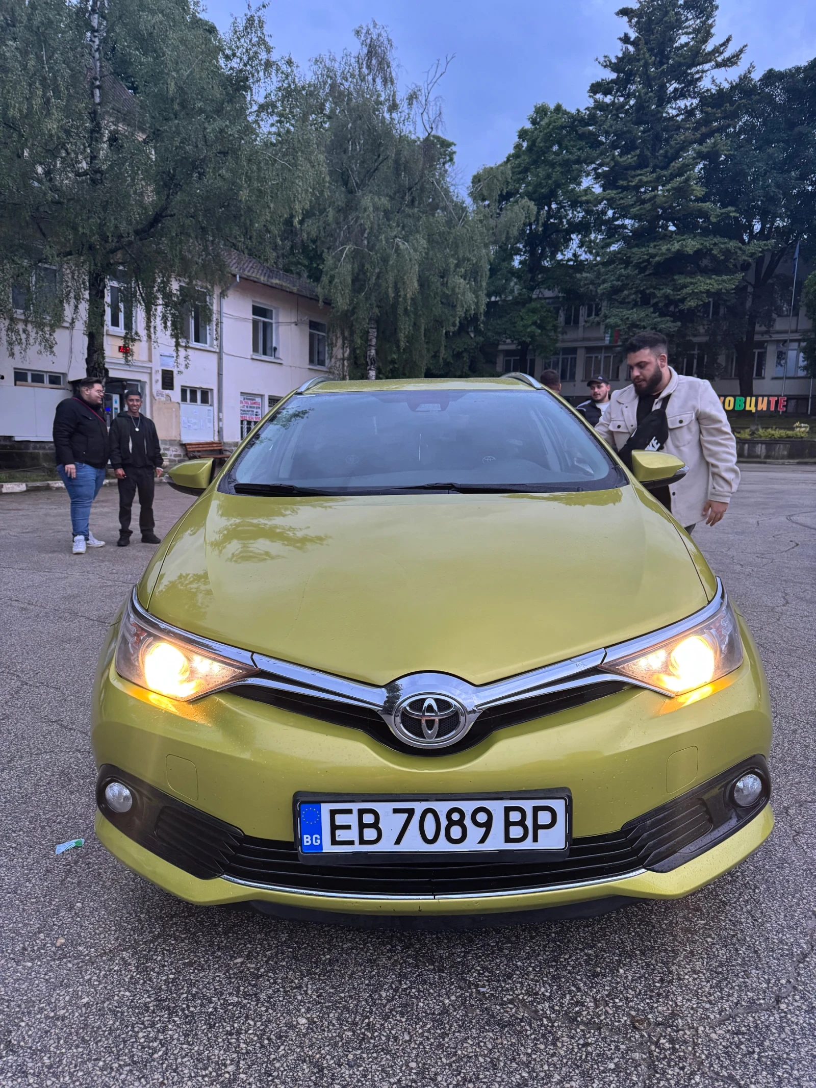 Toyota Auris  - изображение 6