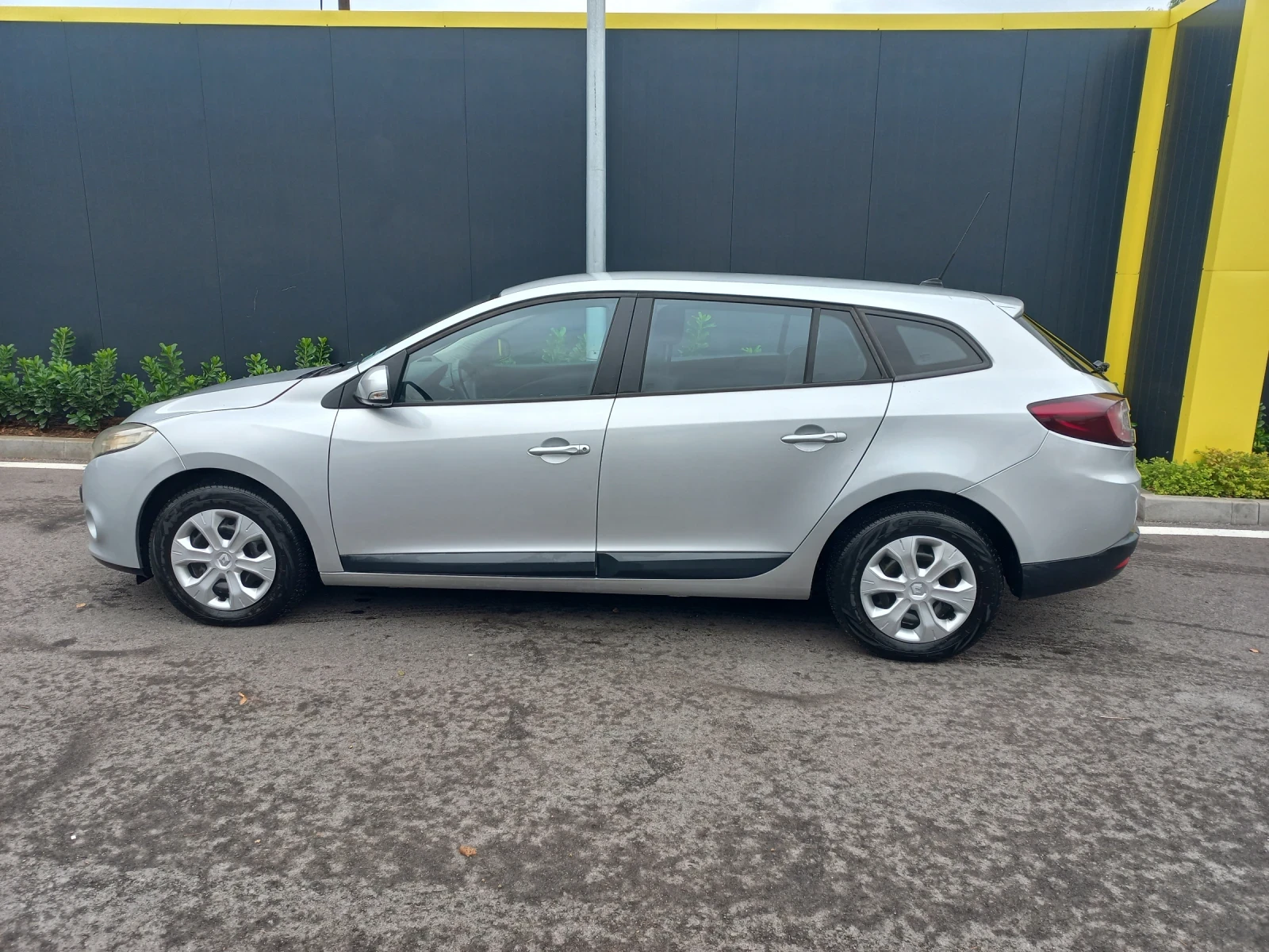 Renault Megane Grandtour - изображение 3