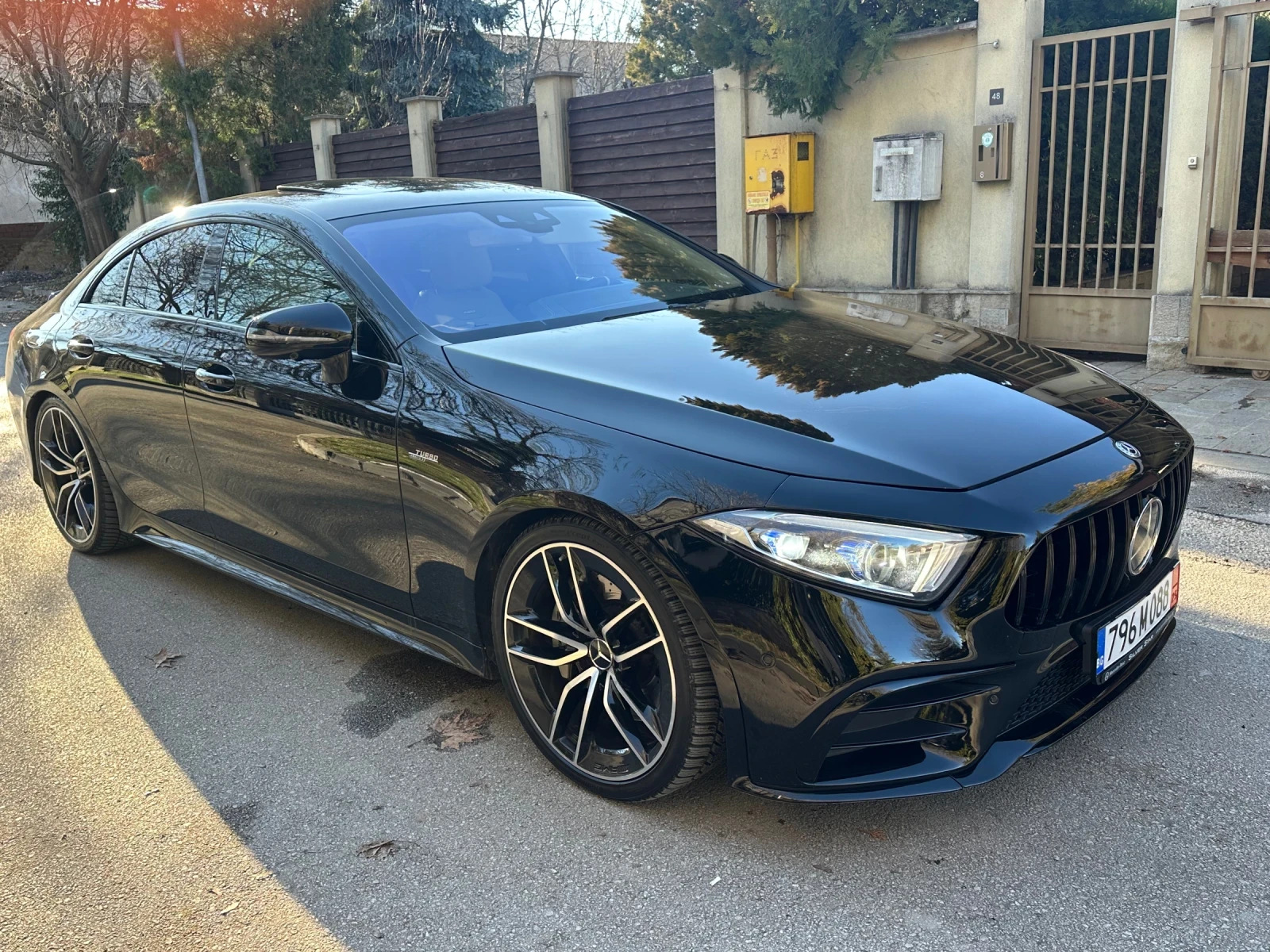 Mercedes-Benz CLS 53 AMG Biturbo* 4matic+ * Burmester* 360cam* Обдухване - изображение 3