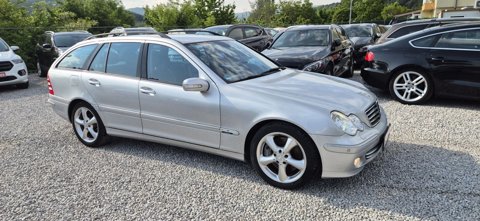Mercedes-Benz C 230 2.5-204кс.AVANTG, снимка 4 - Автомобили и джипове - 53087198