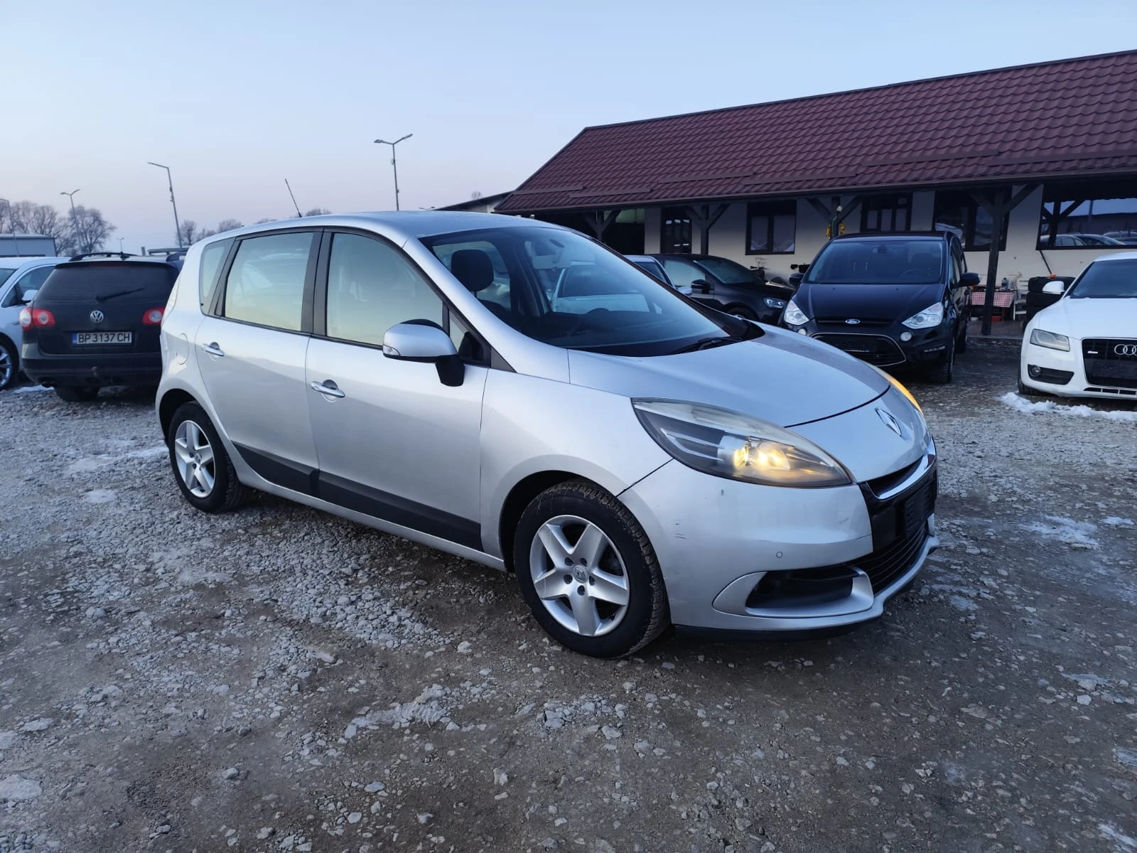 Renault Scenic 1.5 дизел Италия - изображение 3