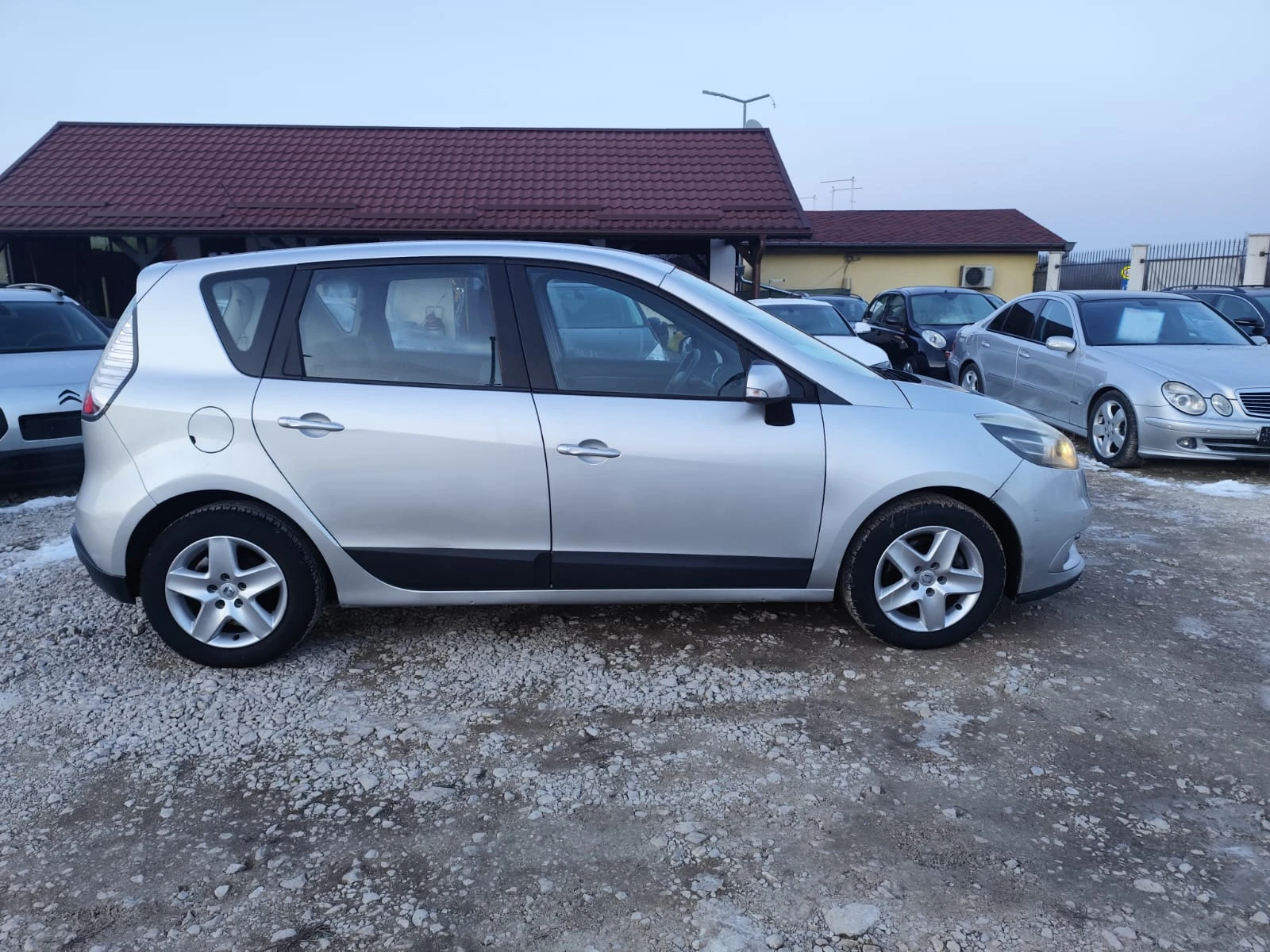 Renault Scenic 1.5 дизел Италия - изображение 4