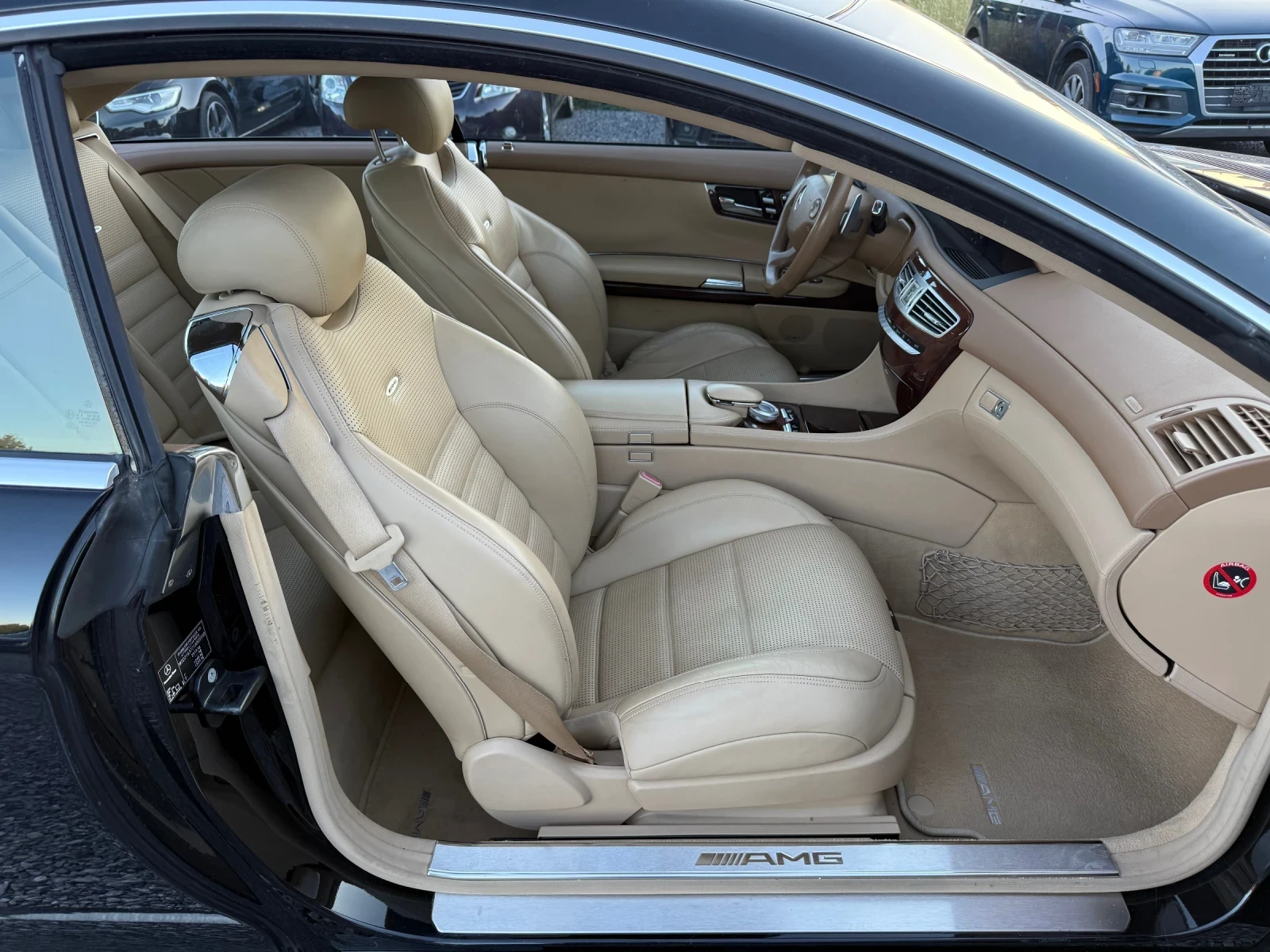 Mercedes-Benz CL 63 AMG  - изображение 6