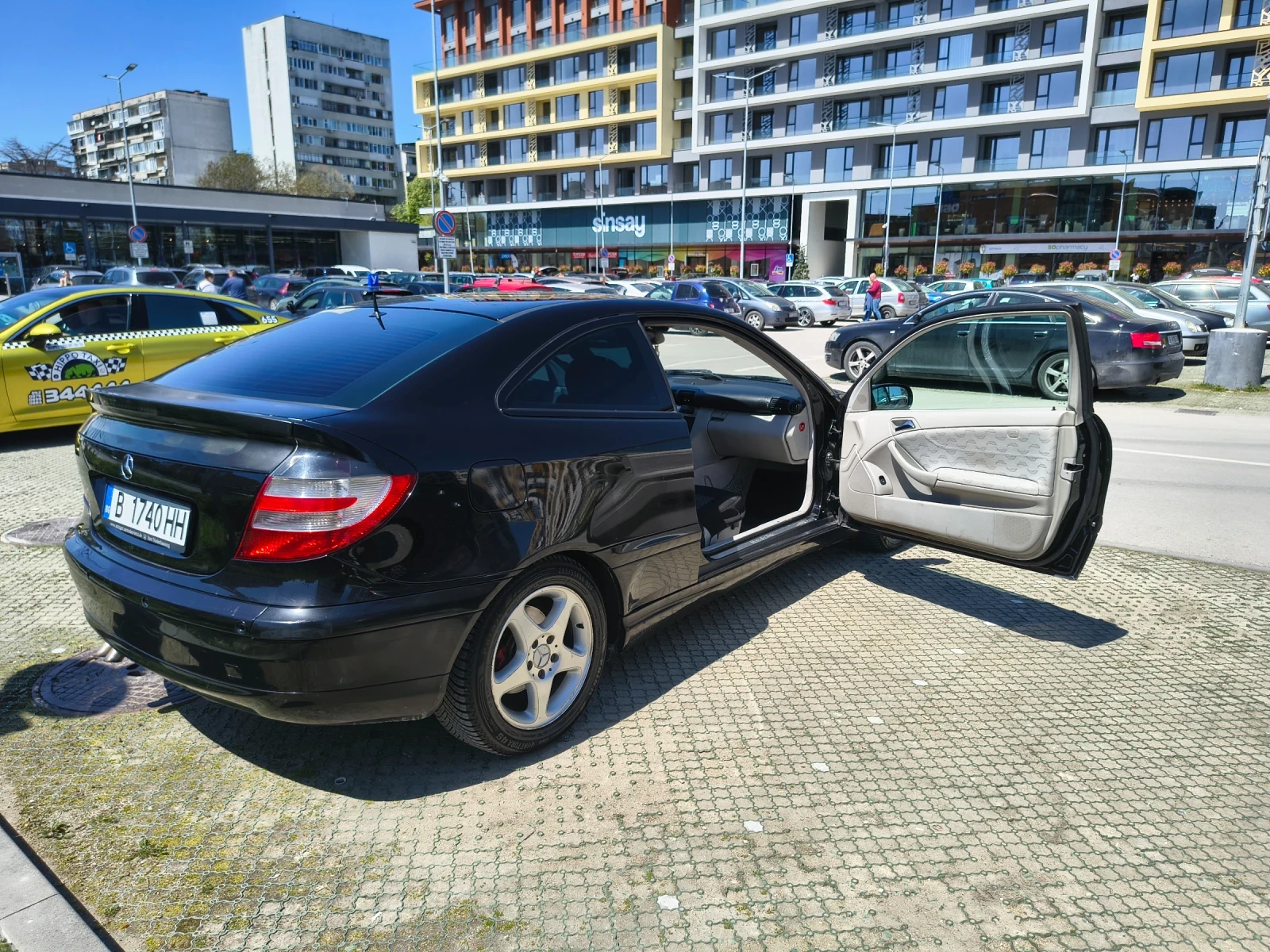 Mercedes-Benz C 220 Facelift , снимка 6 - Автомобили и джипове - 54599655