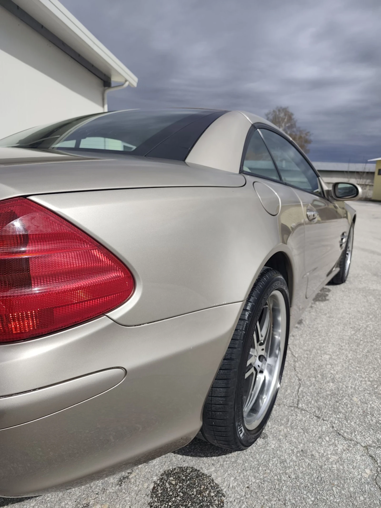 Mercedes-Benz SL 500, снимка 2 - Автомобили и джипове - 54695038